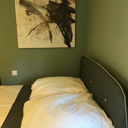 Three Apartment *